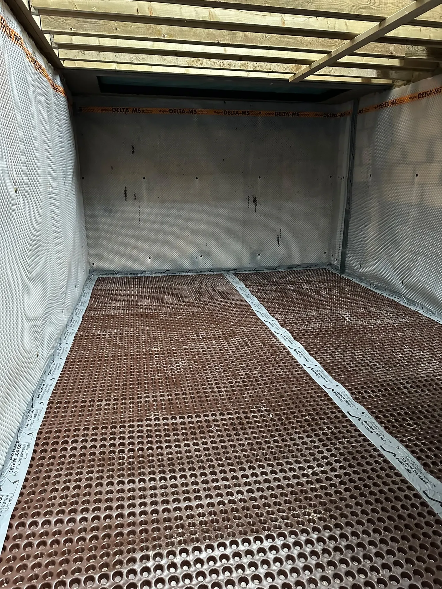 Basement — Drain Membrane & Waterproofing. in Stamford hill N16 — photo 6