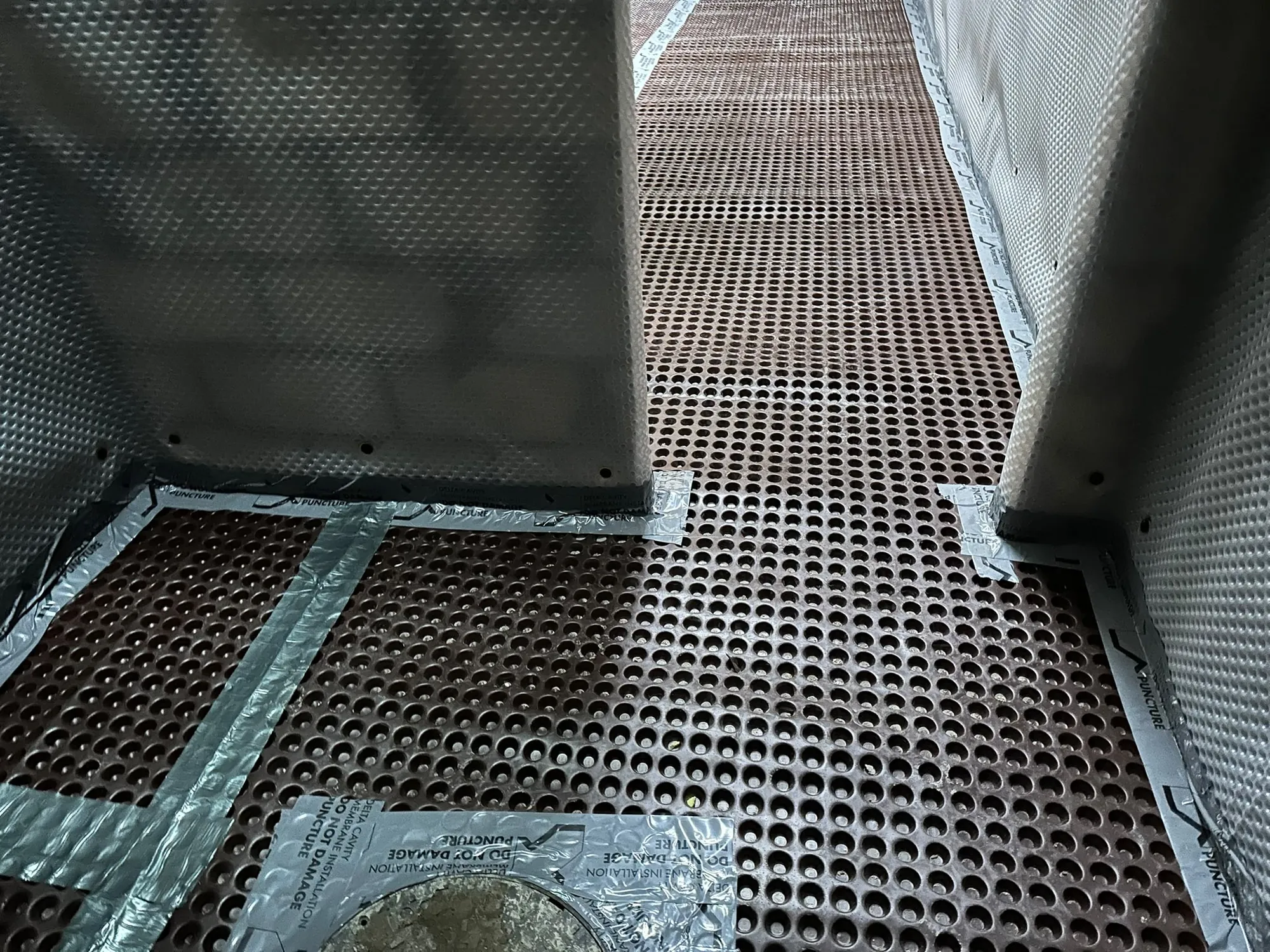 Basement — Drain Membrane & Waterproofing. in Stamford hill N16 — photo 7