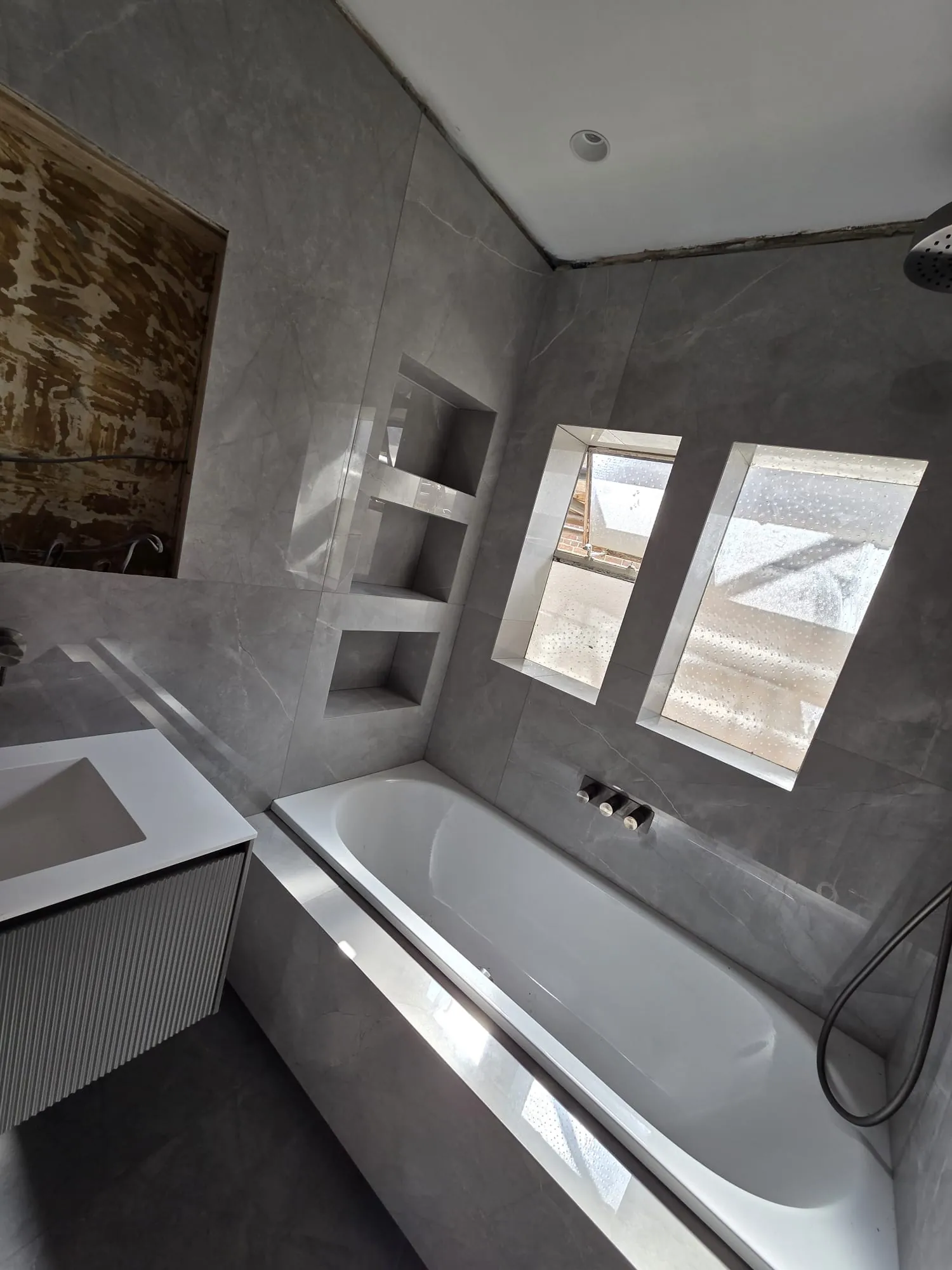 Bathroom tiling in Finchley N12