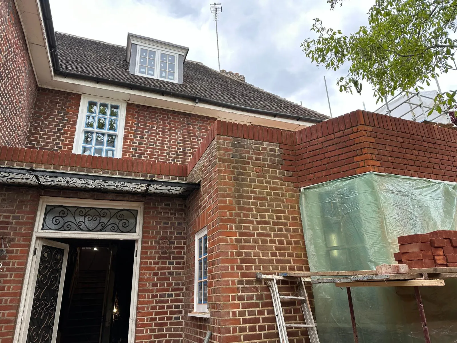 Brickwork Cleaning And repointing in East finchley N2 — photo 2