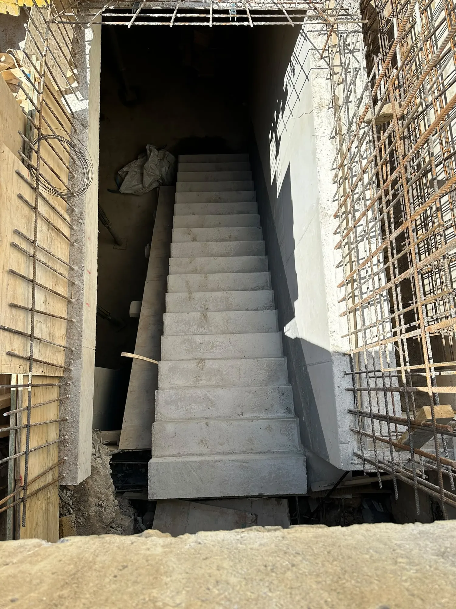 Concrete Staircase & Timber Formwork in Barnet EN4 — photo 4