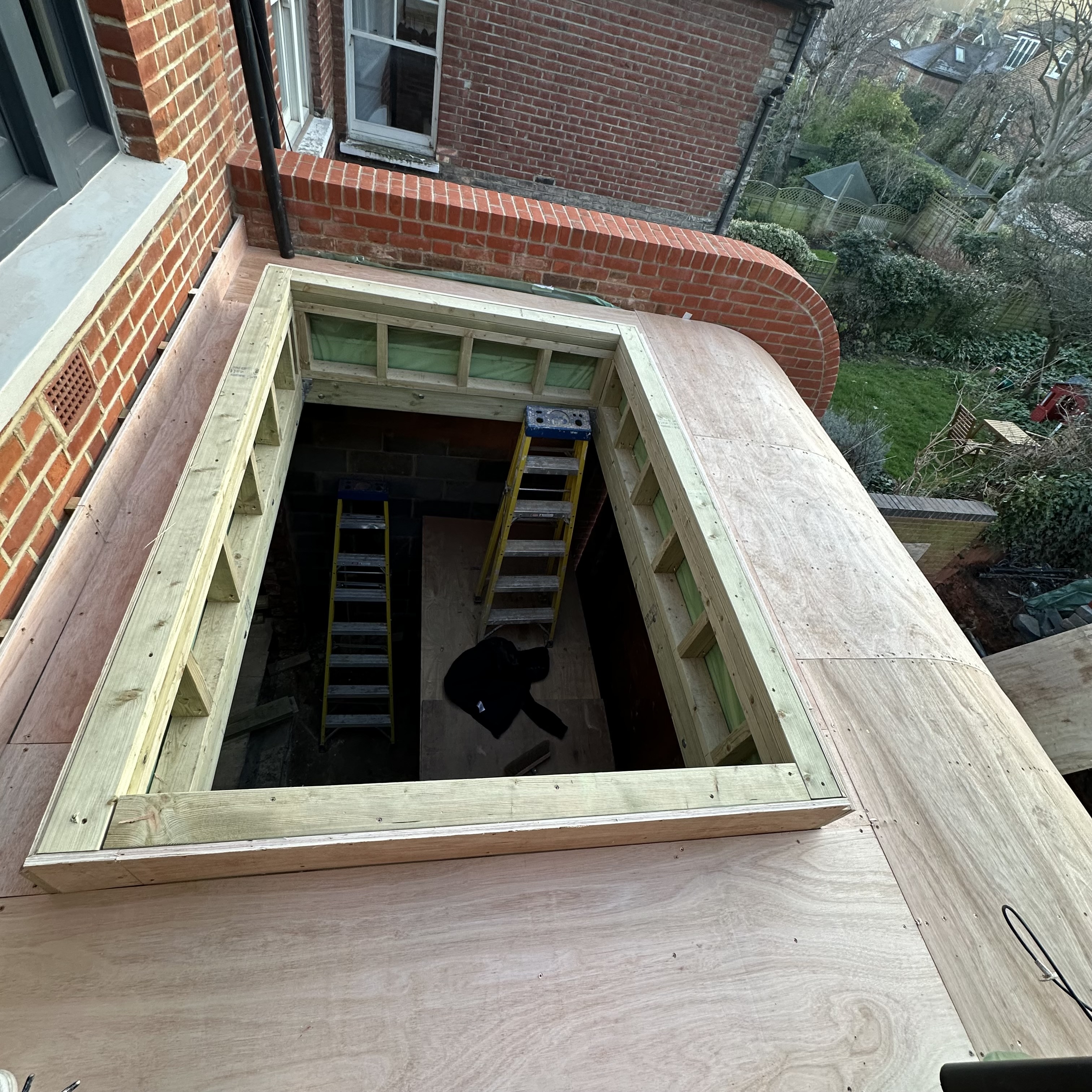 Curved Brick Extension & Structural Timber Work in Crouch end N8 — photo 5