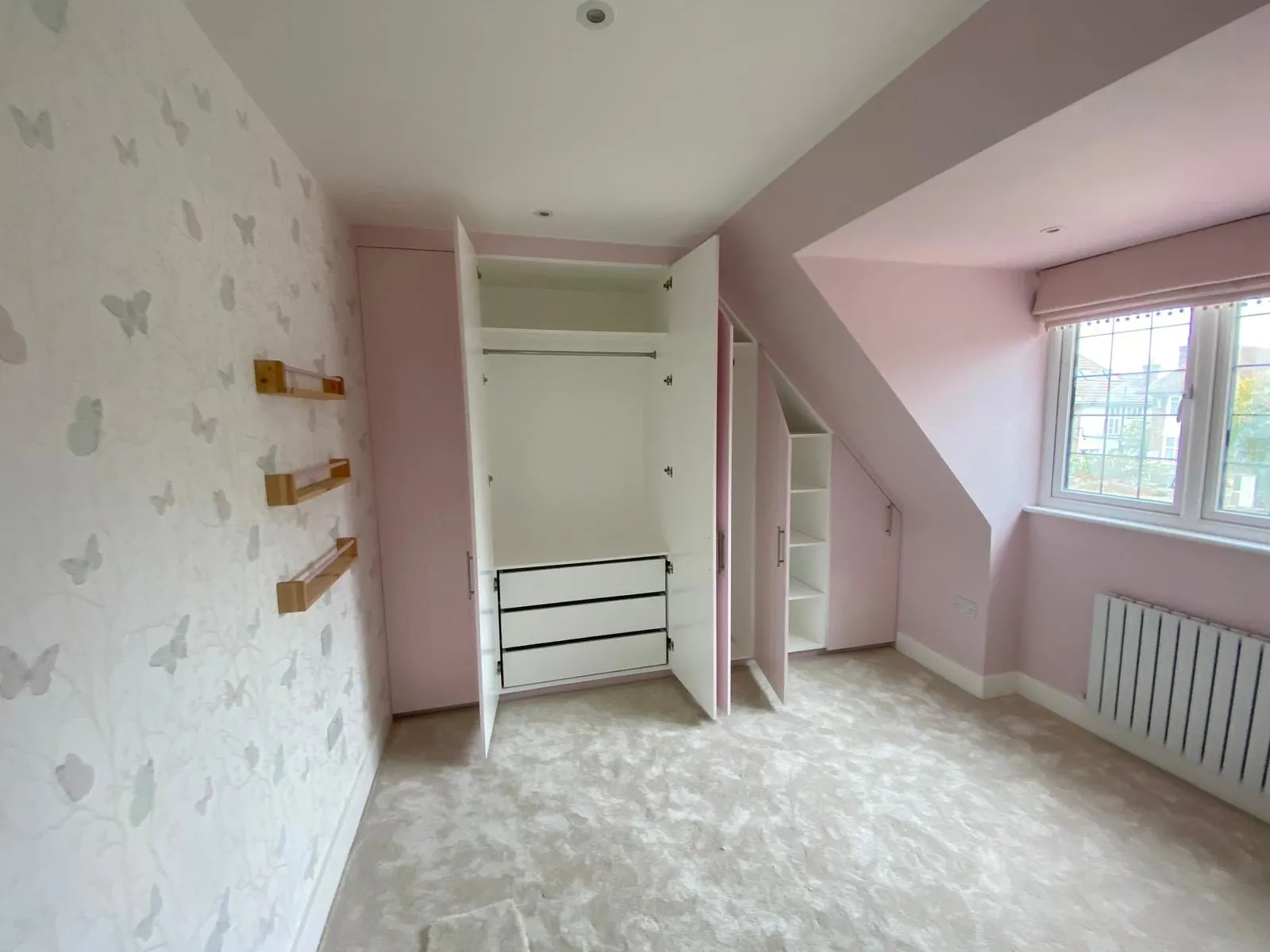 Fitted Wardrobes in London — photo 5