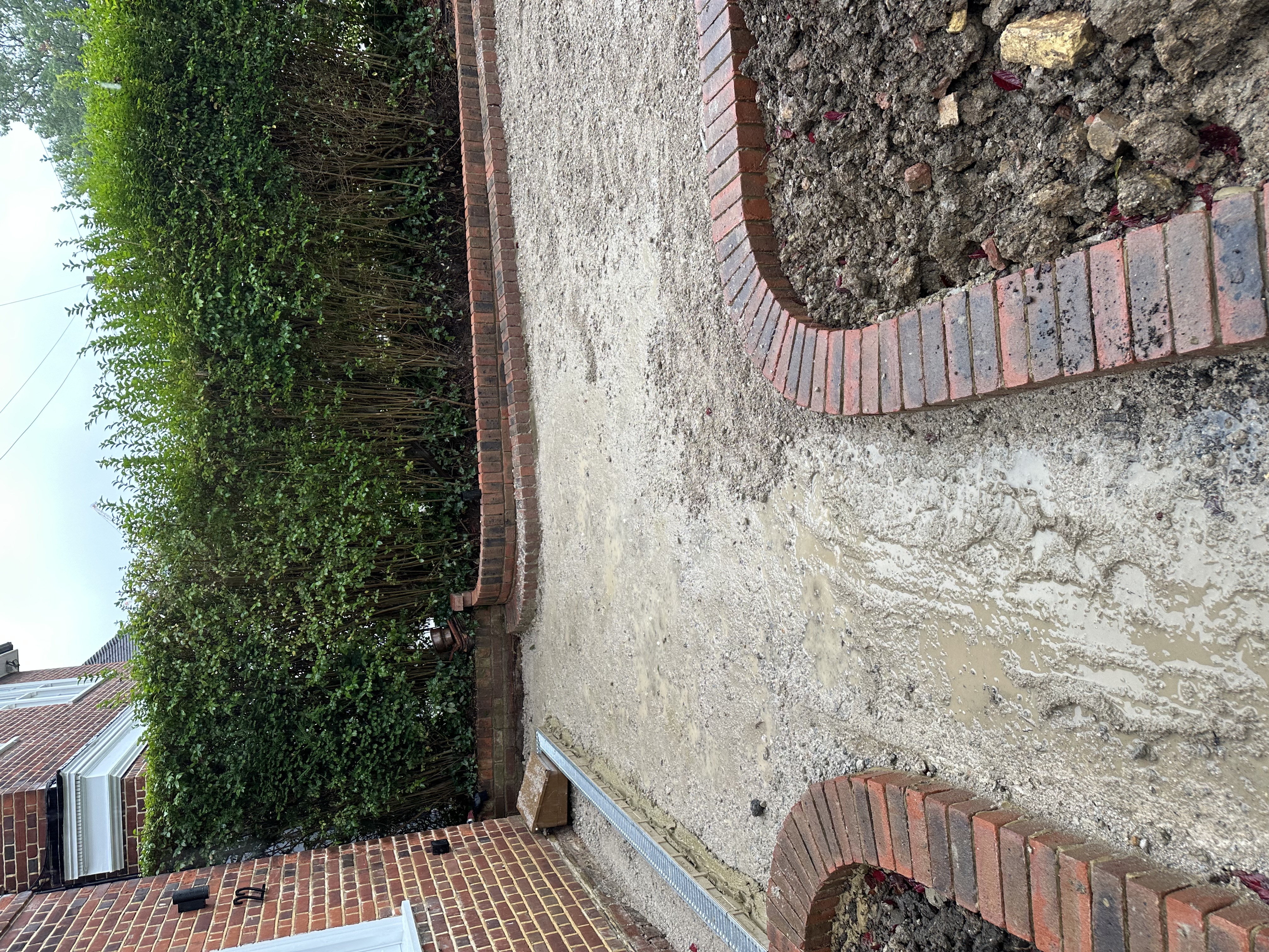 Landscaping & Groundworks – Resin Bound Pathway in East finchley N2 — photo 3
