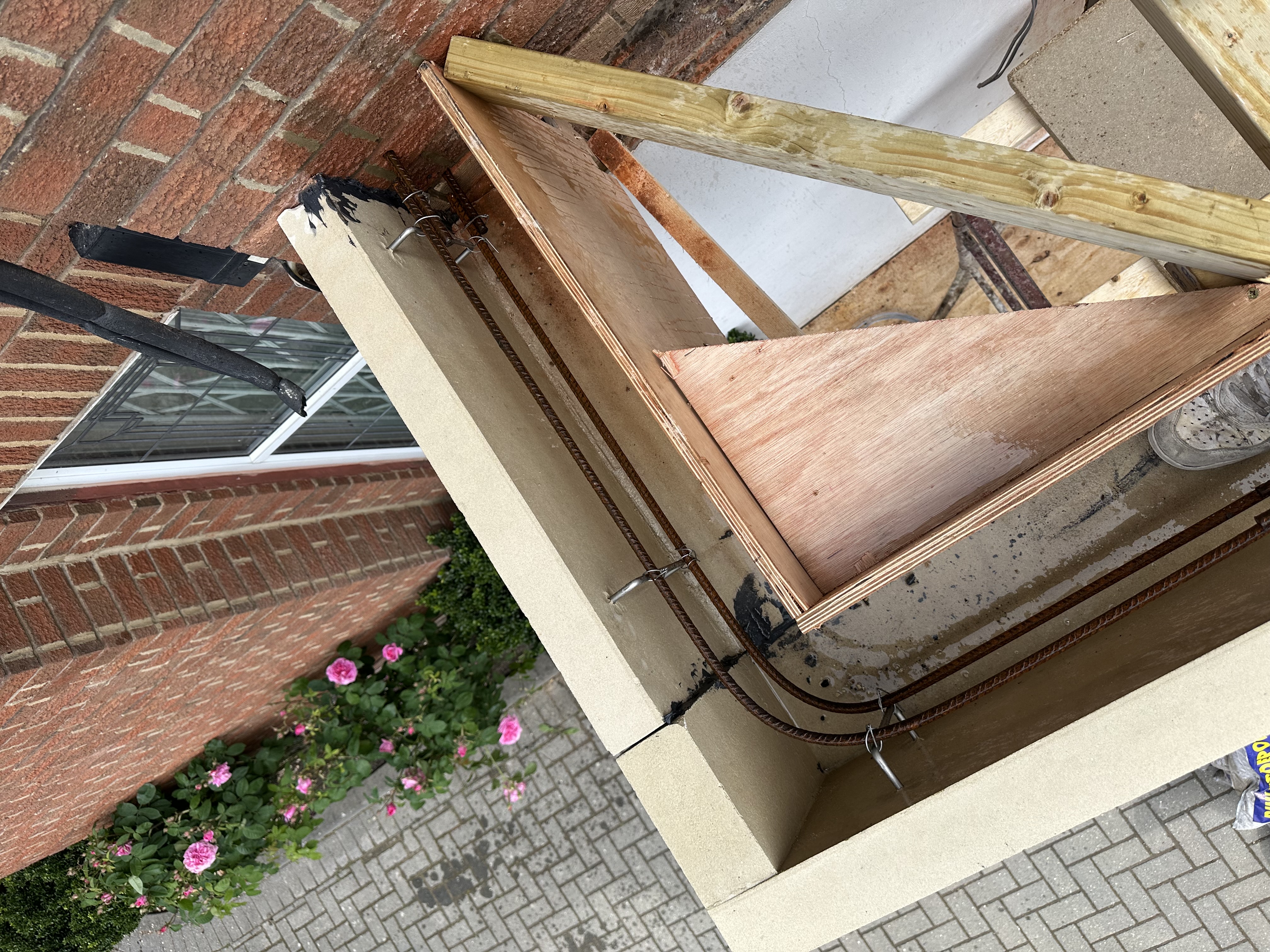 Stone Portico & Entrance Installation in Brondesbury NW6 — photo 6