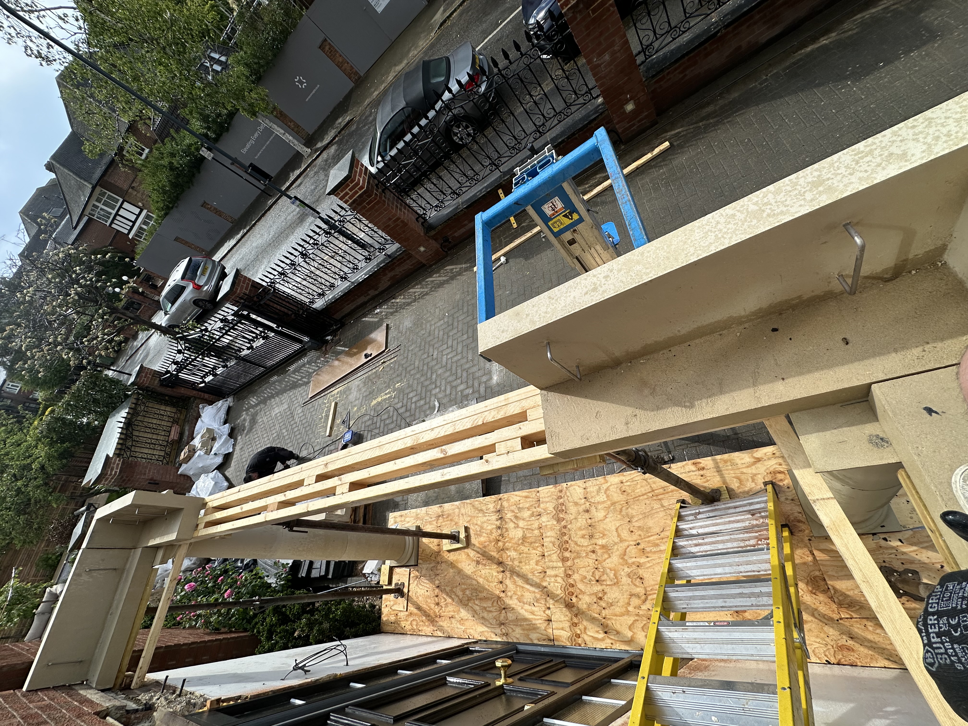 Stone Portico & Entrance Installation in Brondesbury NW6 — photo 9