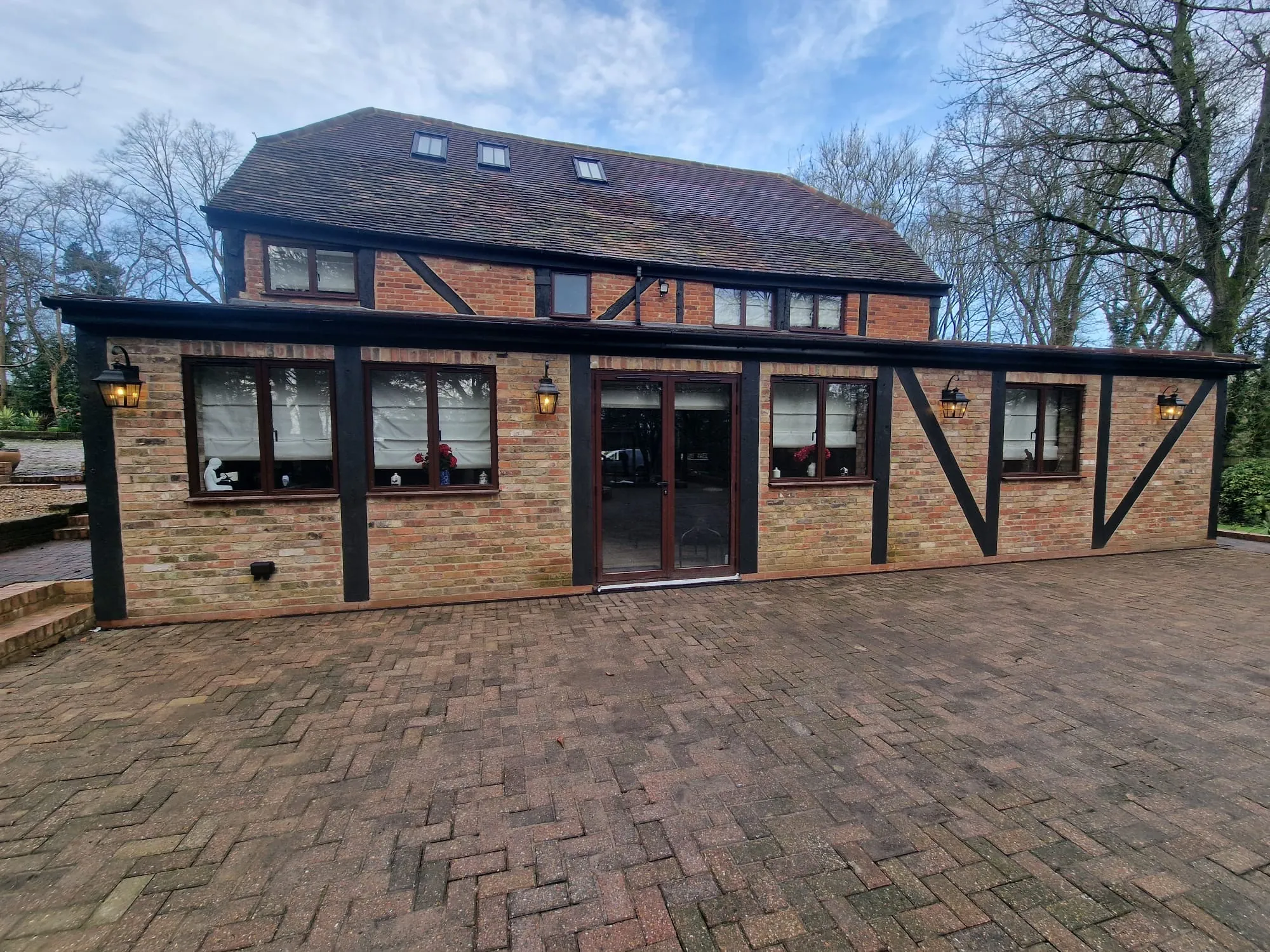 Traditional Timber Frame Extension – Matching Original Style in Elstree WD6