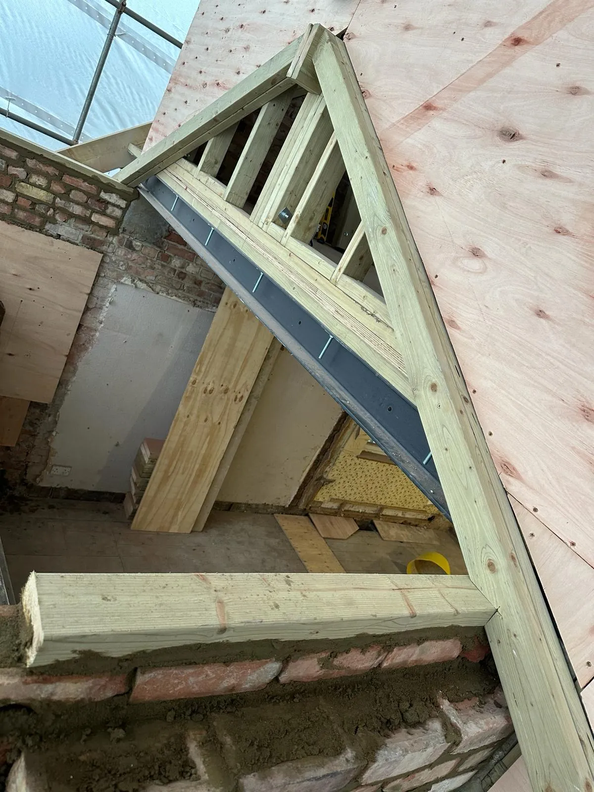 Two-Storey Side & Rear Extension with Loft Conversion in Finchley Central N3 — photo 5
